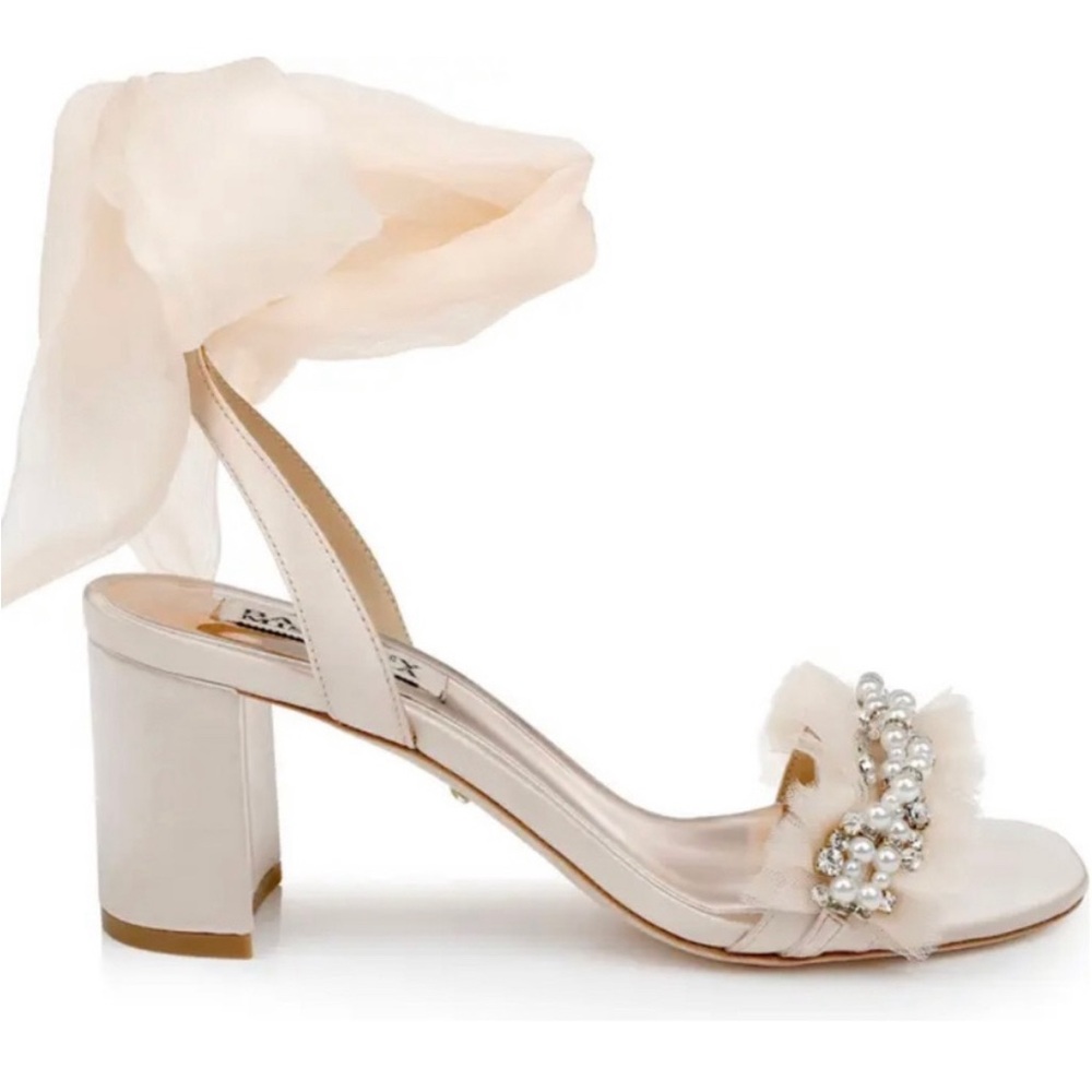 Badgley Mischka
Tana Satin Ankle-Wrap Sandals